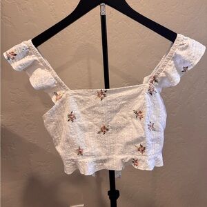 Kirious Los Angeles Embroidered Floral Eyelet Ruffle Tie-Back Blouse